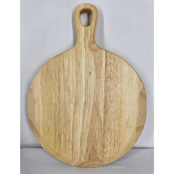 HEARTH & HAND WITH MAGNOLIA 10 " ROUND PADDLE BOARD W/ BEVELED EDGE - RUBBERWOOD - Picture 4 of 10